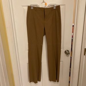 NWT - Banana Republic - Logan curvy fit pants